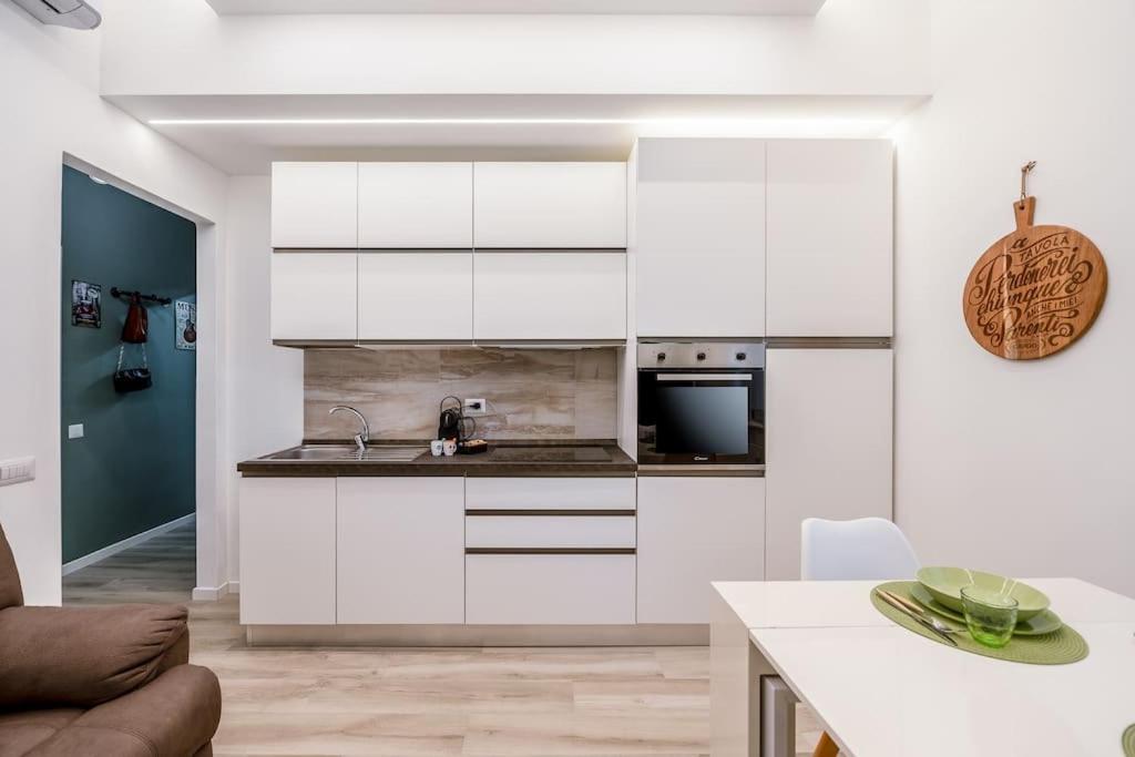 Linate Airport Elegant Suite,Tram 1 Minute Away Milán Exterior foto